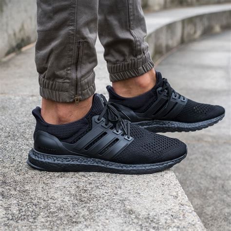 fake adidas ultra boost triple black